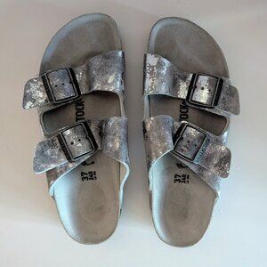Birkenstock Arizona Silver Leather Sandals L6 M4 EU37 NWOB Trendy Minimal
